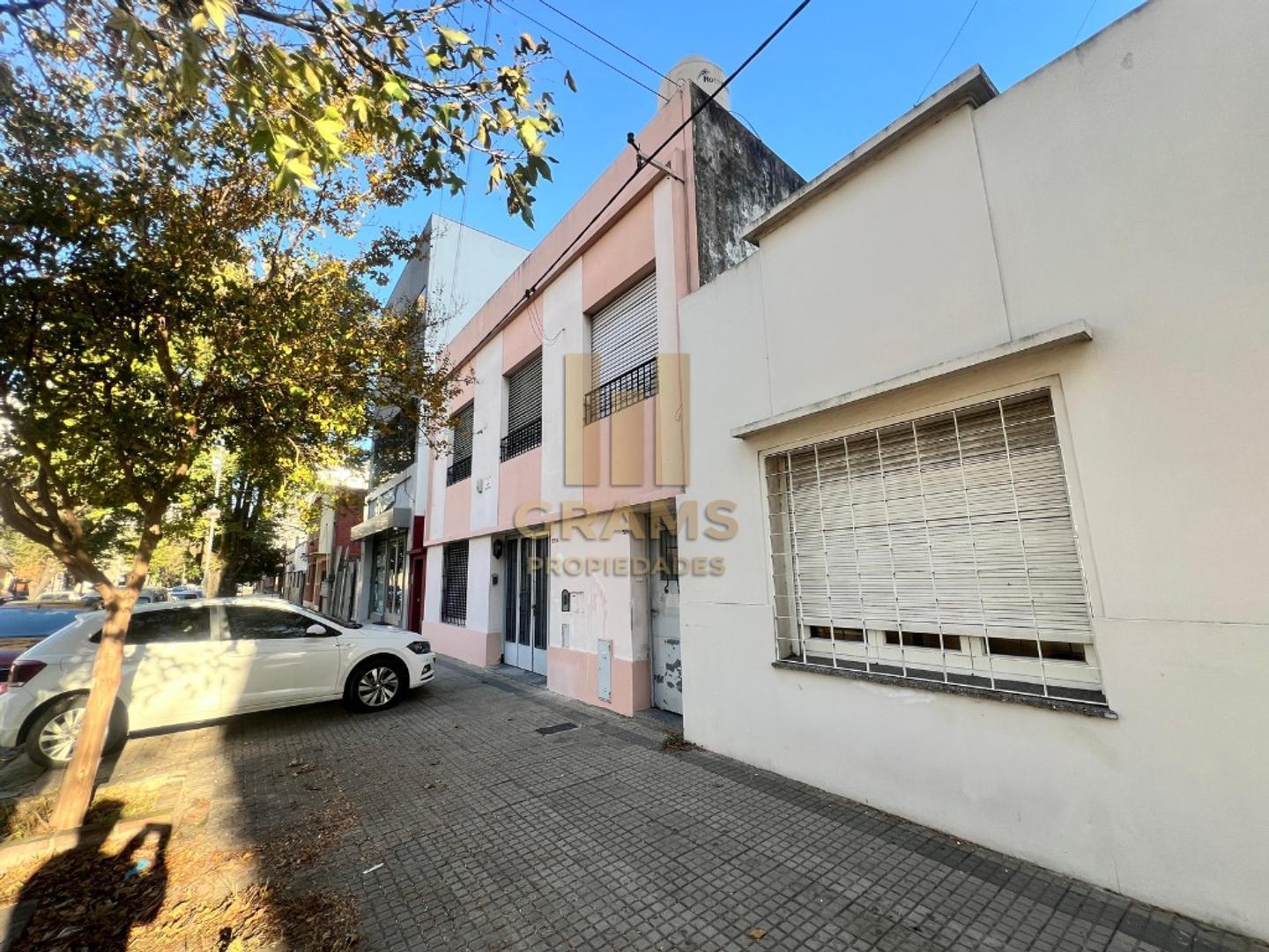 Foto de Venta de departamento PH dos dormitorios, La Plata, imagen 4