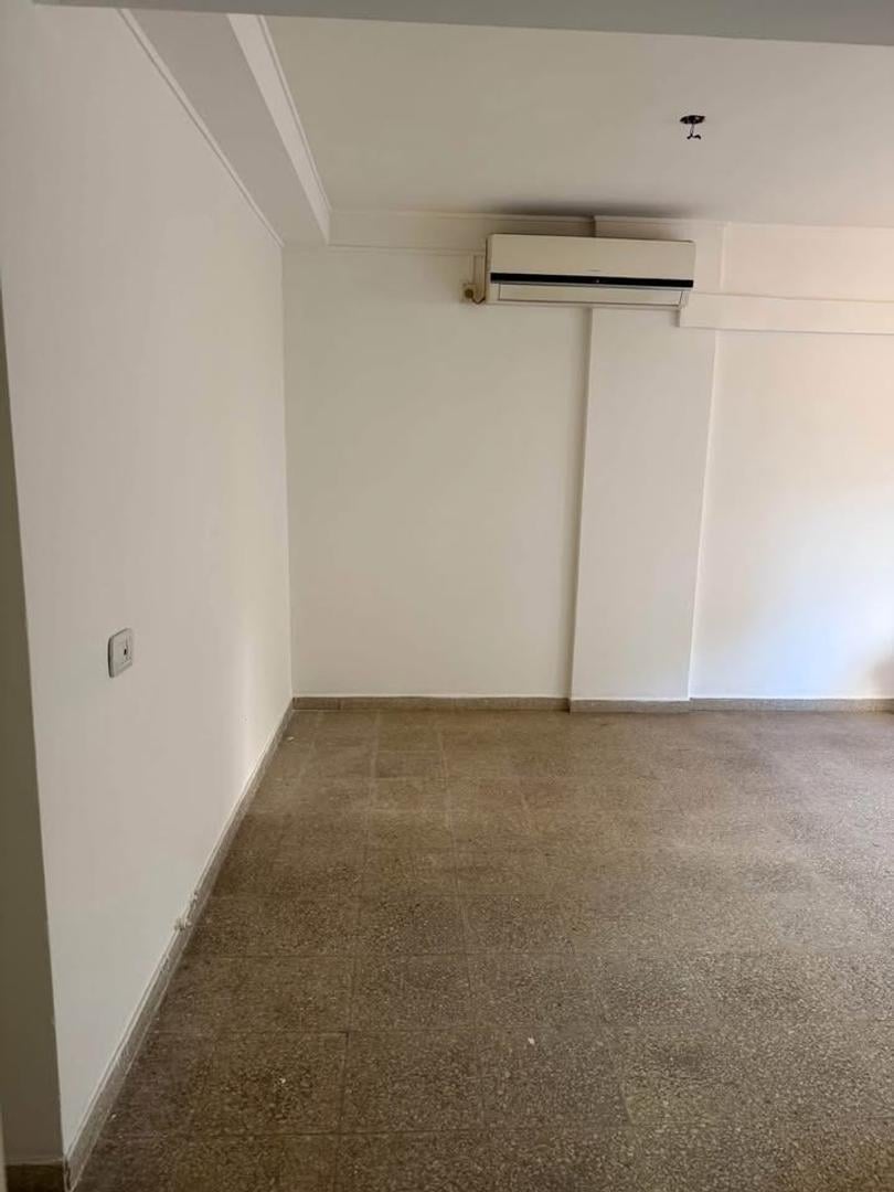Foto de Departamento de dos dormitorios en venta, La Plata, imagen 3