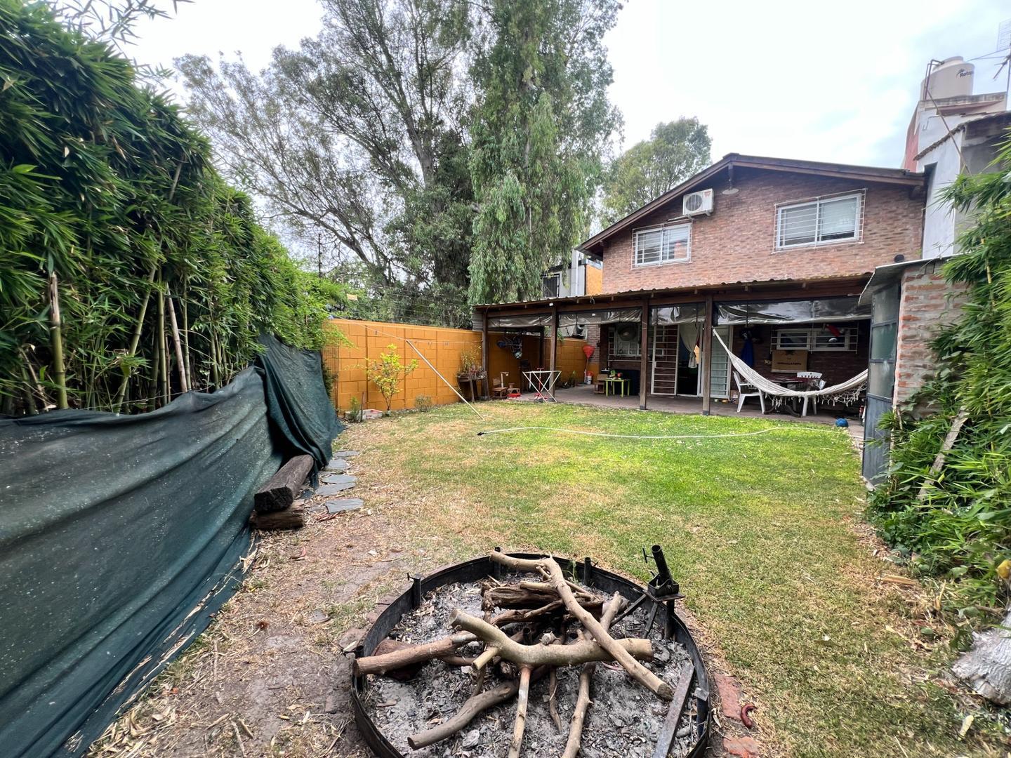 Foto de Casa de 3 dormitorios en venta en Villa Elisa, La Plata, imagen 2