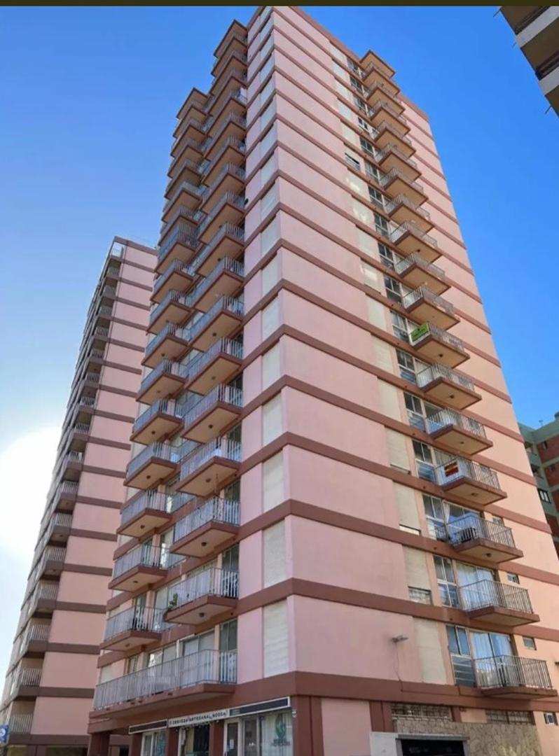 Foto de Venta de Casa 2 DORMITORIOS, Pinamar, imagen 1