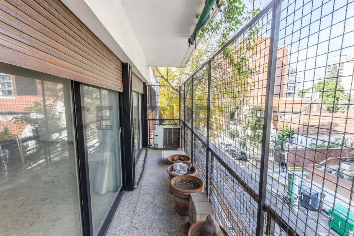 Departamento Apto Crédito de 4 Ambientes con Dependencia y Espacio de Cochera. 3