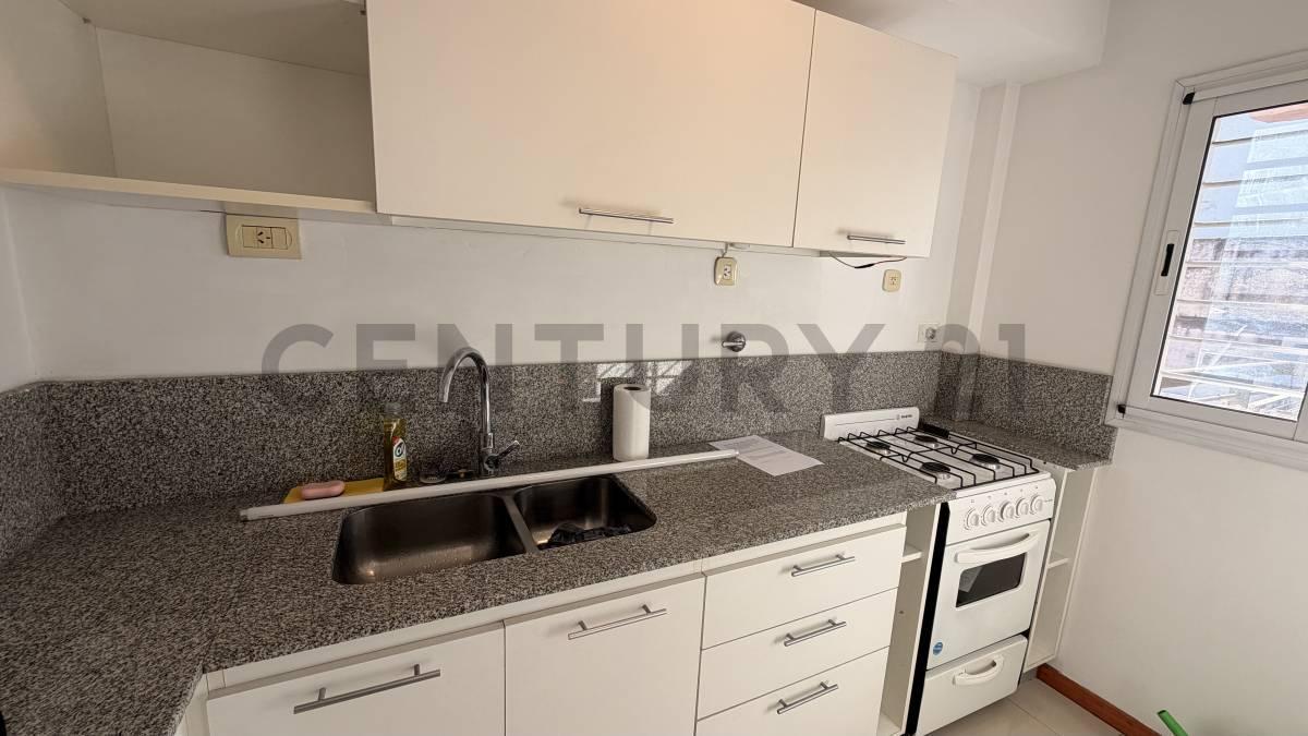 Foto de VENTA DEPARTAMENTO 2 AMBIENTES CON BALCÓN, imagen 2