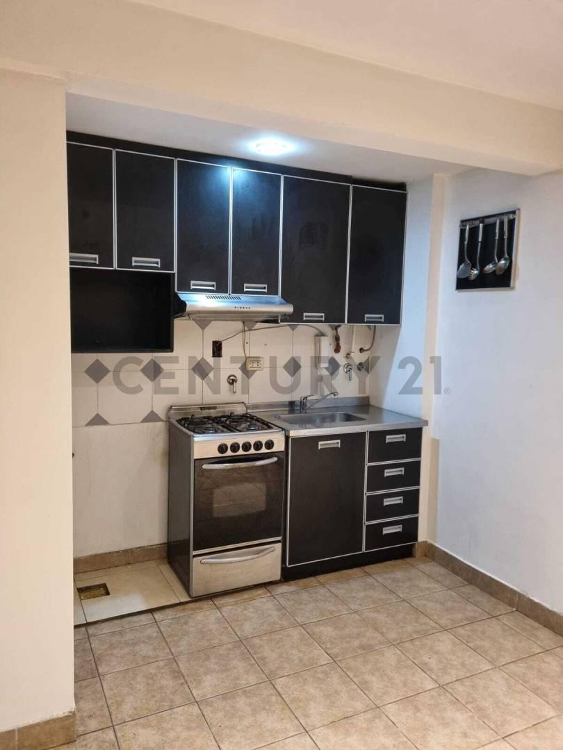 Foto de ALQUILER 2 AMBIENTES TIPO DÚPLEX EN VILLA URQUIZA, imagen 2