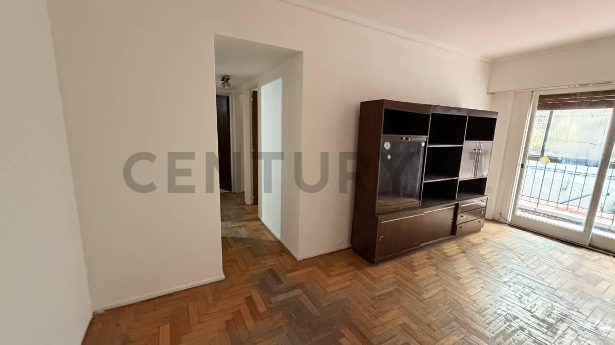 Foto de ALQUILER DEPARTAMENTO 3 AMBIENTES EN FLORES, imagen 3