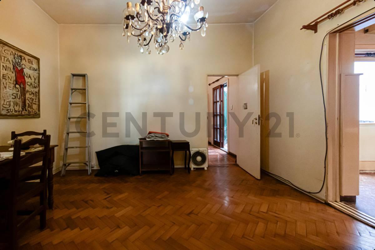 Foto de VENTA CASA 4 AMBIENTES + DEPENDENCIA, CON TERRAZA, PATIO, QUINCHO Y, imagen 5
