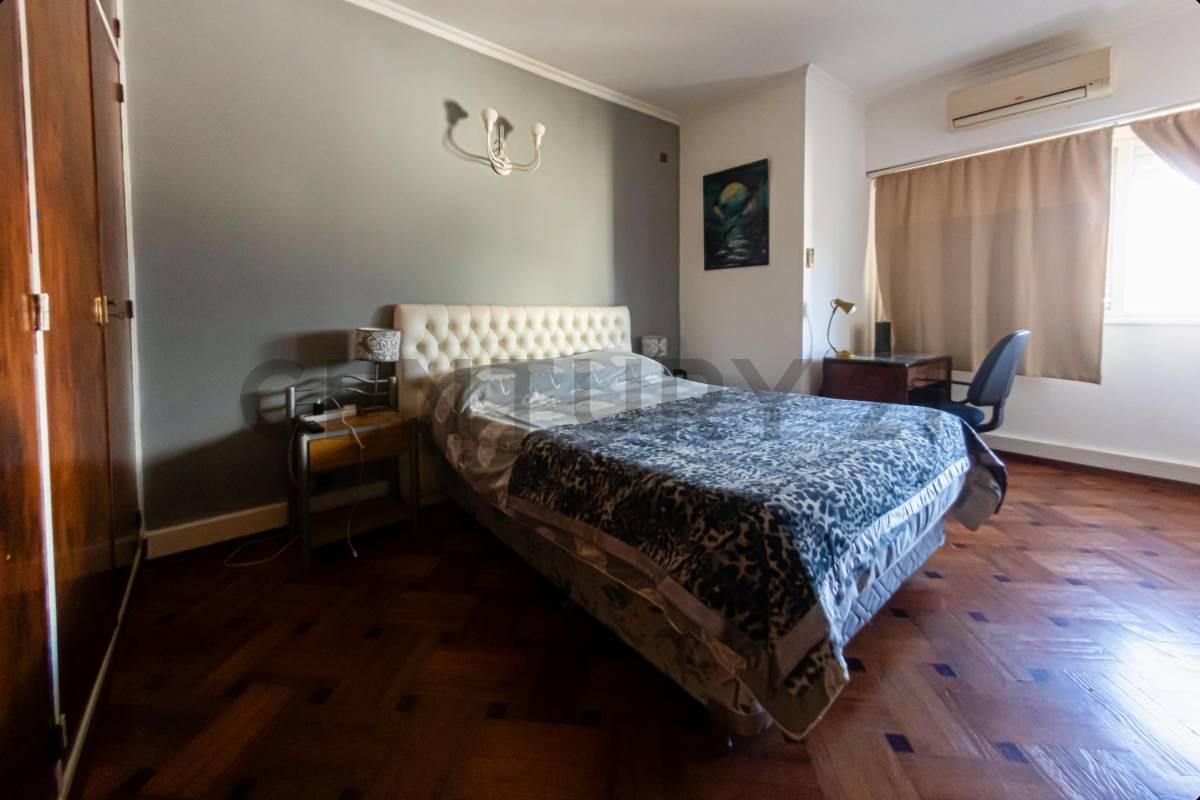 Foto de VENTA PH 5 AMBIENTES CON TERRAZA PROPIA Y GARAGE- APTO CREDITO., imagen 4
