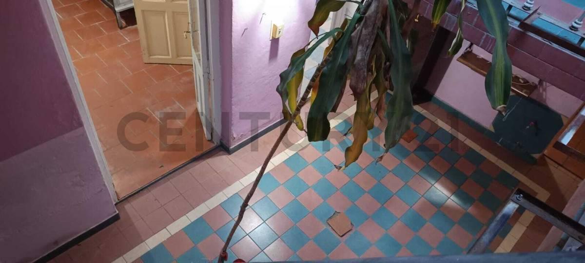 Foto de VENTA PH, PARQUE PATRICIOS, SIN EXPENSAS A REFACCIONAR, imagen 3