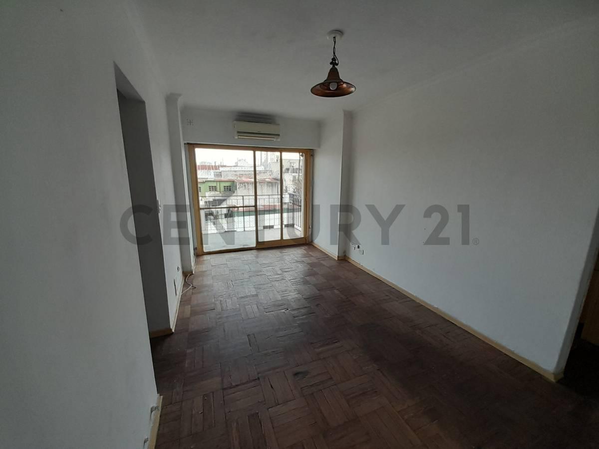 Foto de Venta Departamento 3 ambientes con renta | La Boca Oportunidad para, imagen 1