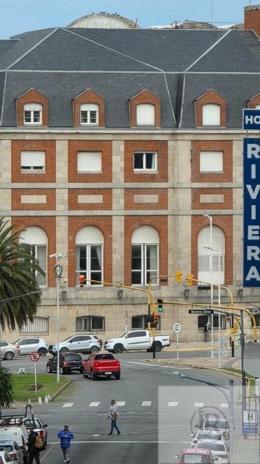 Foto de venta de dos ambientes al frente con dependencia y bhalcon a la calle, imagen 1