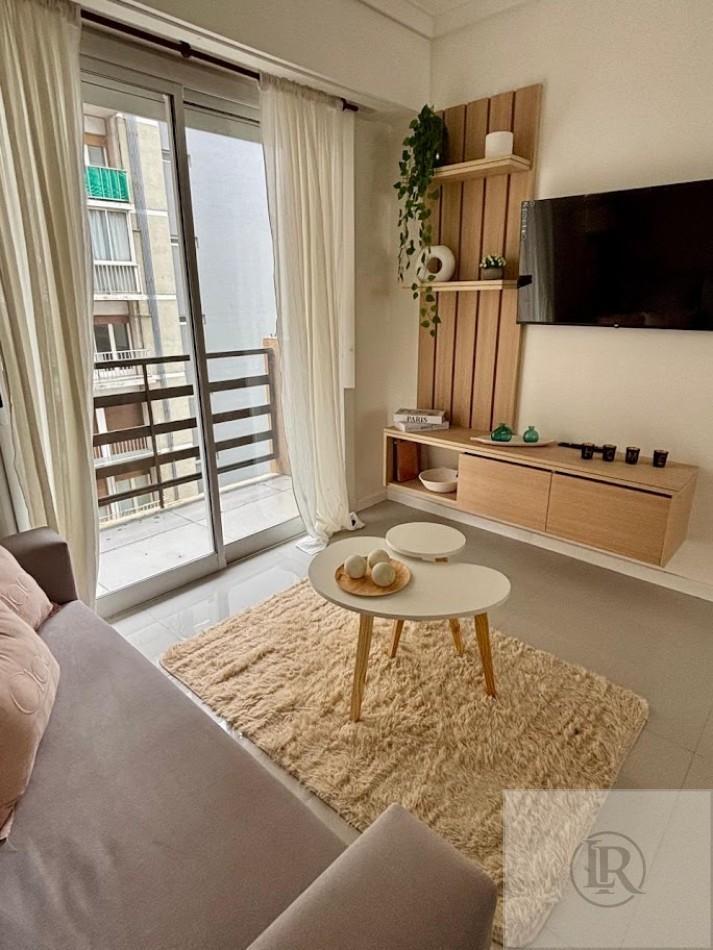 Foto de VENTA DE 3 AMBIENTES CON DEPENDENCIA TOTALMENTE RECICLADO Y AMOBLADO, imagen 2