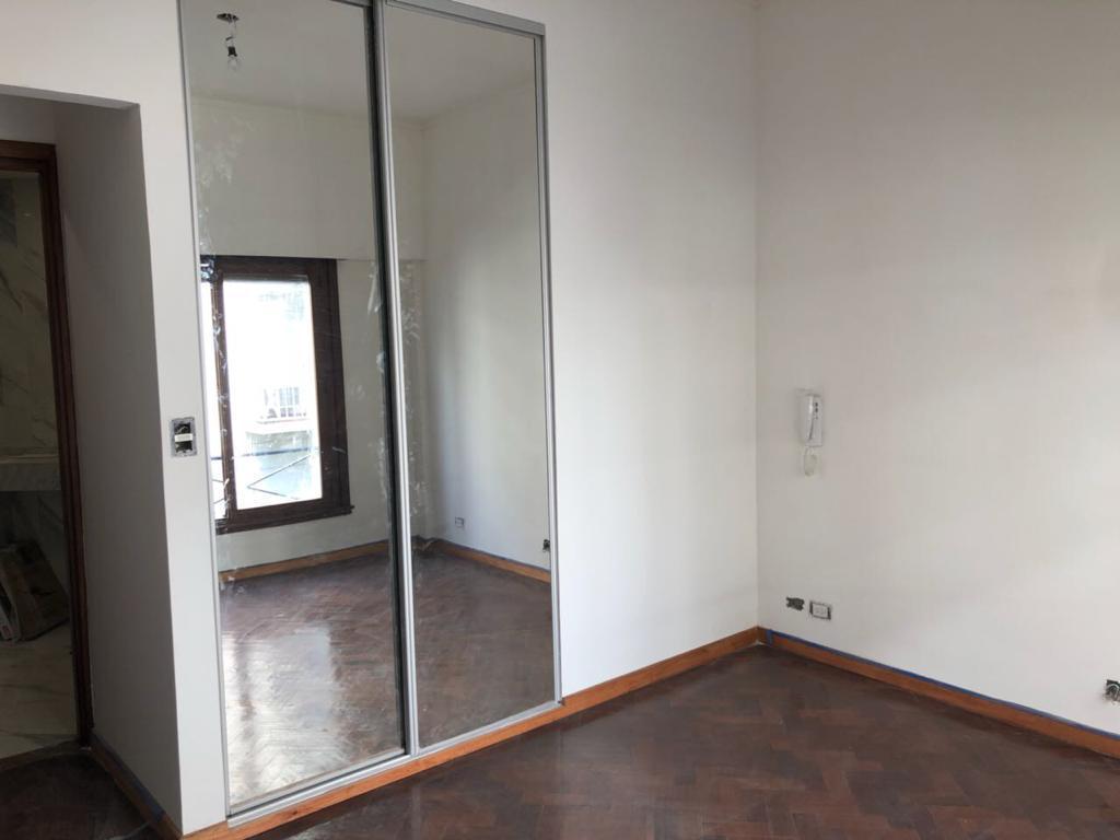 4 Ambientes a La Venta en Recoleta! Juncal Al 1200 3
