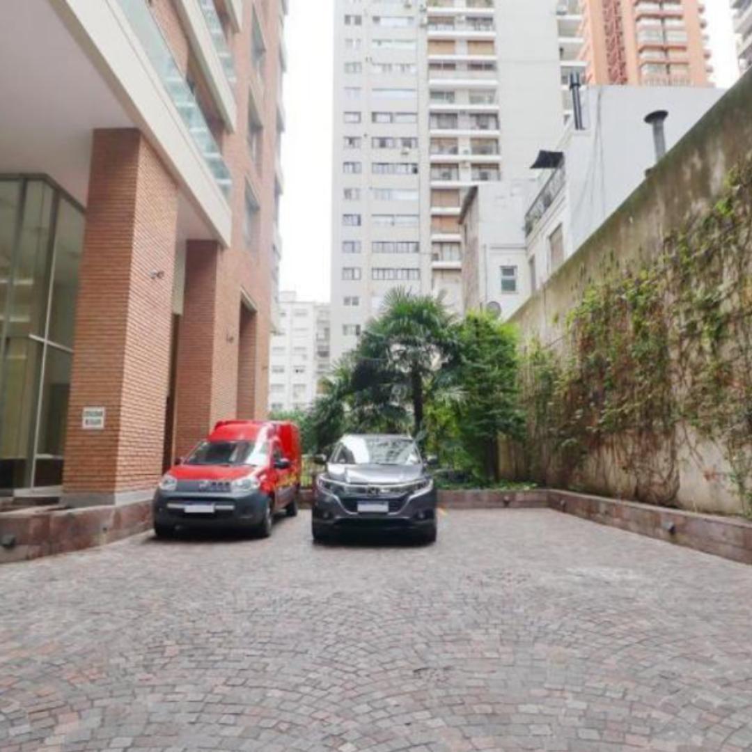 Departamento 4 Ambientes en Belgrano con 2 Cocheras 5