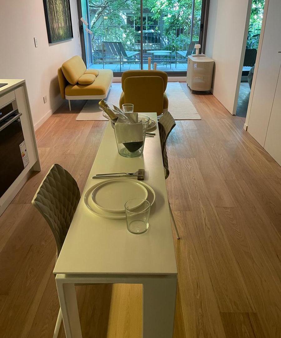 Venta Departamento 2 Ambientes con Balcón y Cocina Integrada