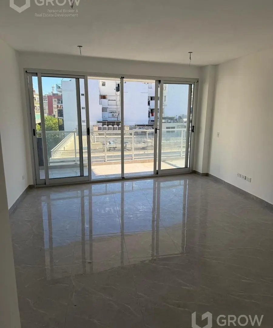 Venta departamento 3 Ambientes con Dependencia 2