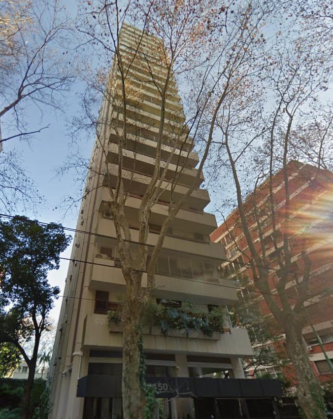 Piso en Torre en Belgrano | 3 Dormitorios en Suite, Escritorio, Dependencia y 2 Cocheras