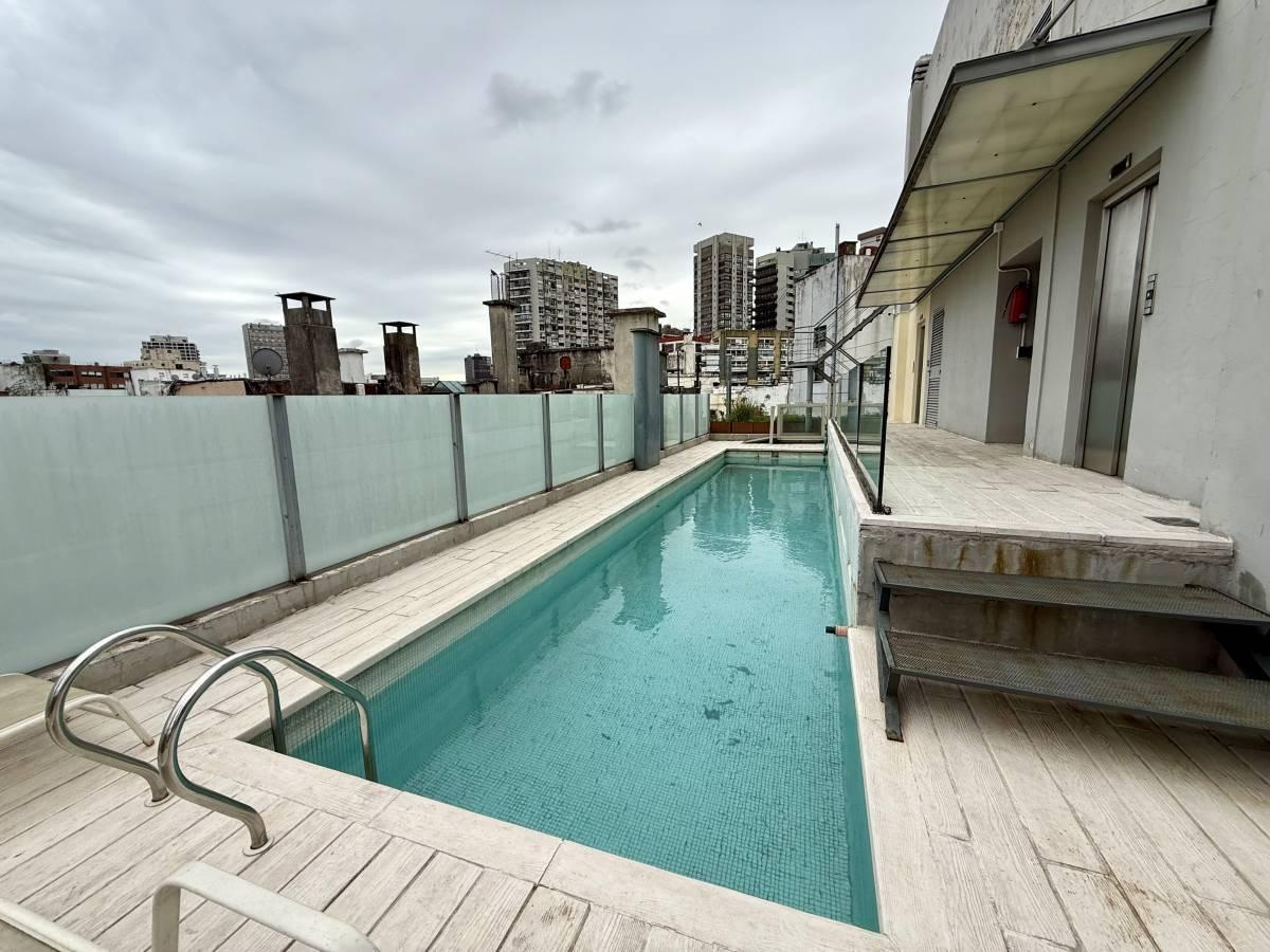 Alquiler 2 ambientes al Frente con Balcón y Amenities – Apto Profesional