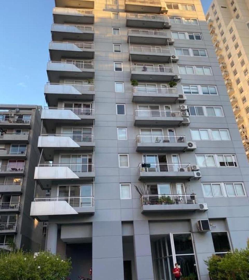 Foto de Venta Departamento con Cochera y Amenities Premium – Cerca Av. Cabildo, imagen 2