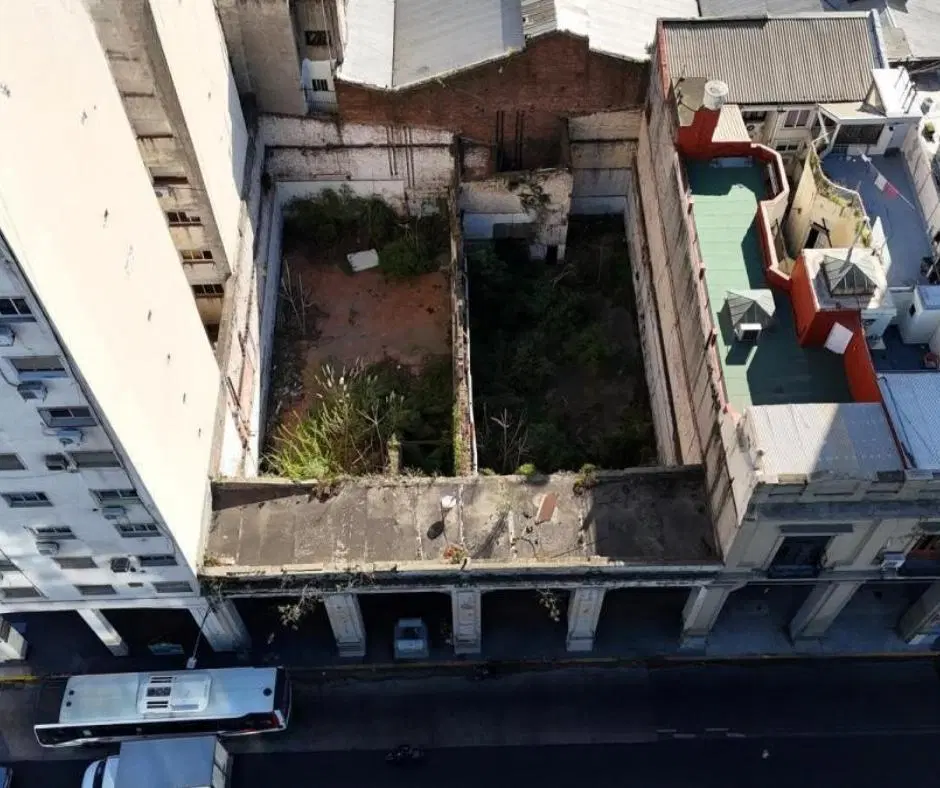 Lote sobre Av. Paseo Colón | 586 m² | Factibilidad PB + 12 Pisos | 6.455 m² Vendibles 2