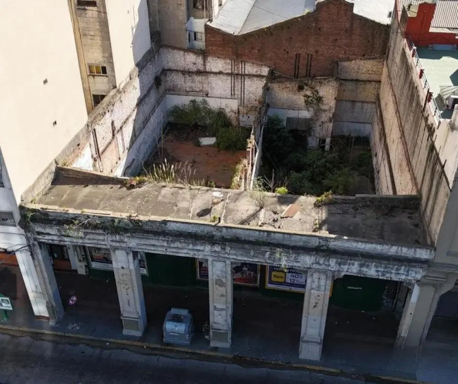 Lote sobre Av. Paseo Colón | 586 m² | Factibilidad PB + 12 Pisos | 6.455 m² Vendibles 4