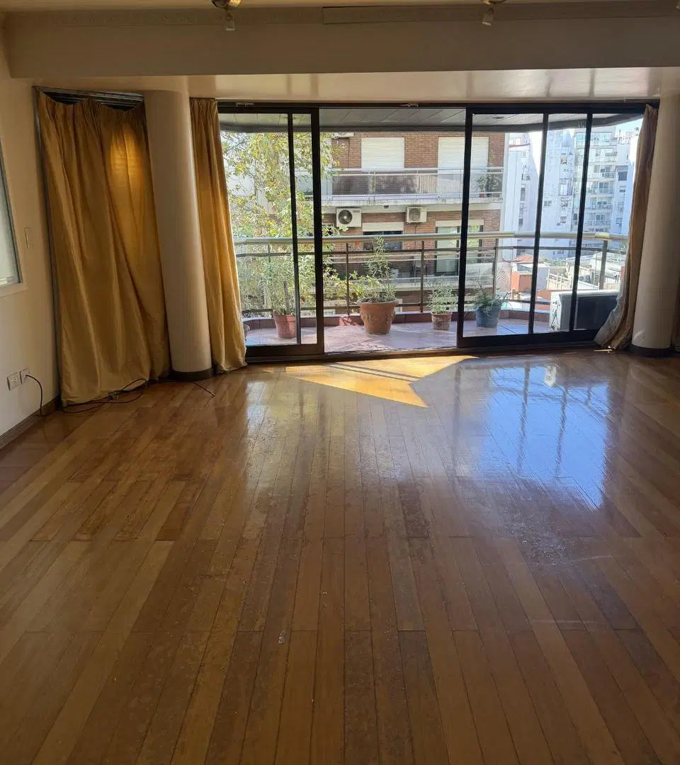 Venta departamento de 3 ambientes con dependencia 5