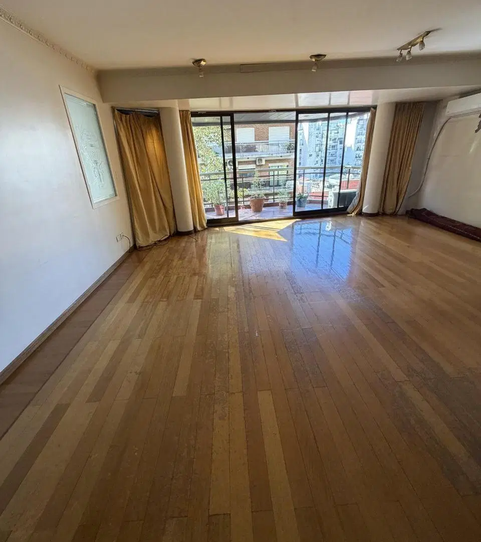 Venta departamento de 3 ambientes con dependencia 5