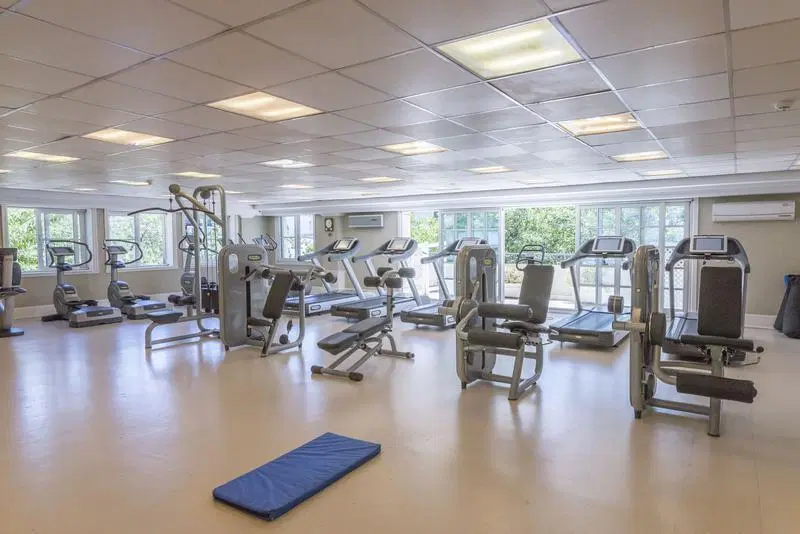 Venta Piso en Chateau Libertador | 4 Suites, Balcón, Dependencia y Amenities de Hotel 5 Estrellas 4