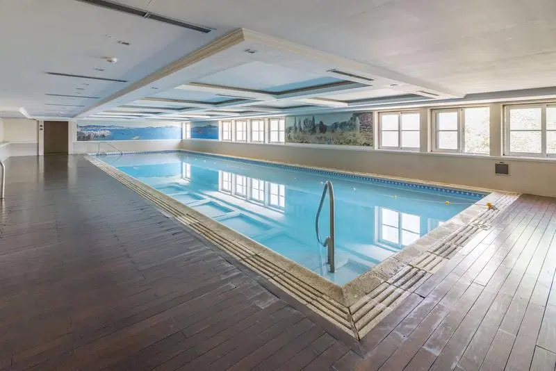 Venta Piso en Chateau Libertador | 4 Suites, Balcón, Dependencia y Amenities de Hotel 5 Estrellas 2