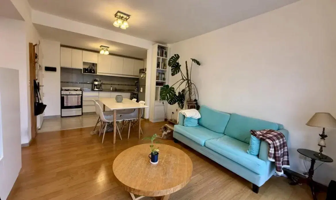 Venta Semipiso de 2 Ambientes al Frente con Balcón Corrido, Vista Abierta y 6 Bauleras 4