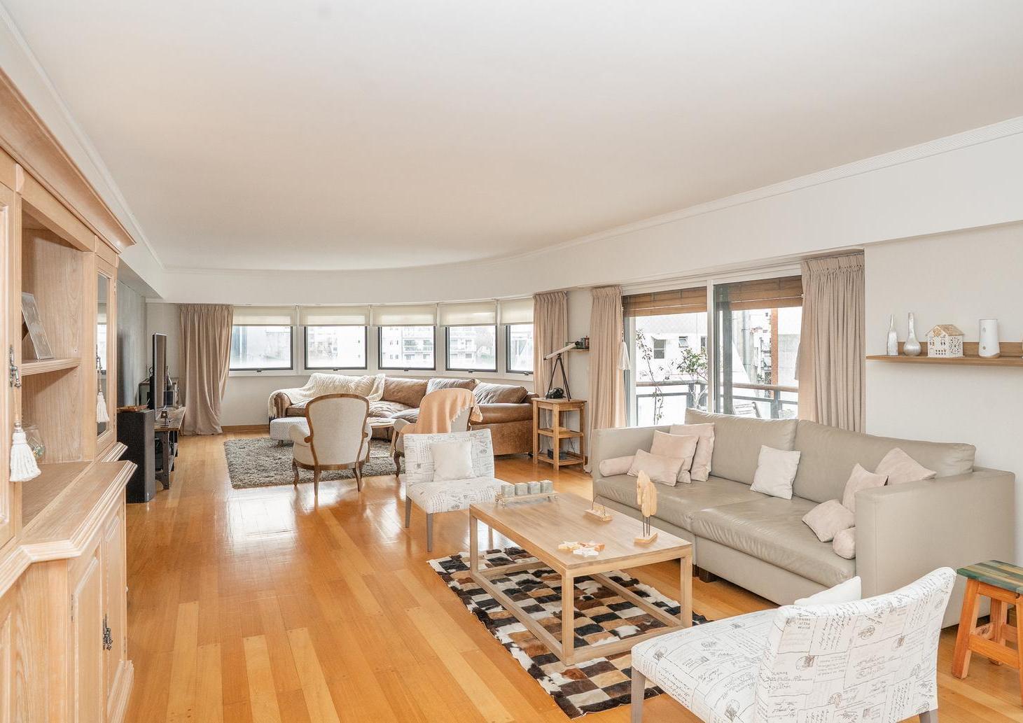 Venta 5 ambientes con dependencia, 2 cocheras y amenities premium