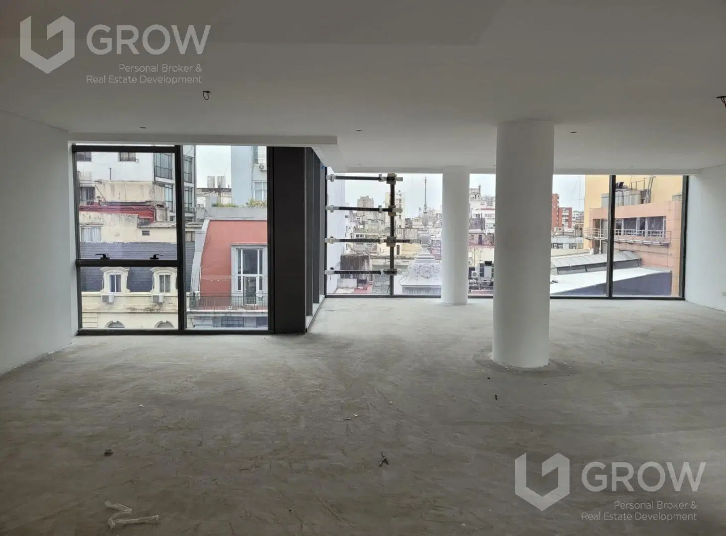 Alquiler Oficina EN PLANTA LIBRE DE GRAN ESCALA – DISEÑO EFICIENTE Y LUMINOSO 3