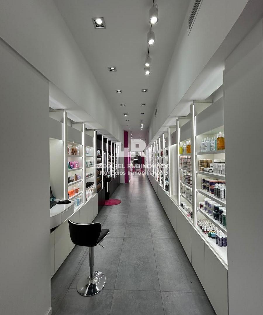 Foto de Local Comercial en Av. Santa Fe entre Rodriguez Peña y Montevideo., imagen 5