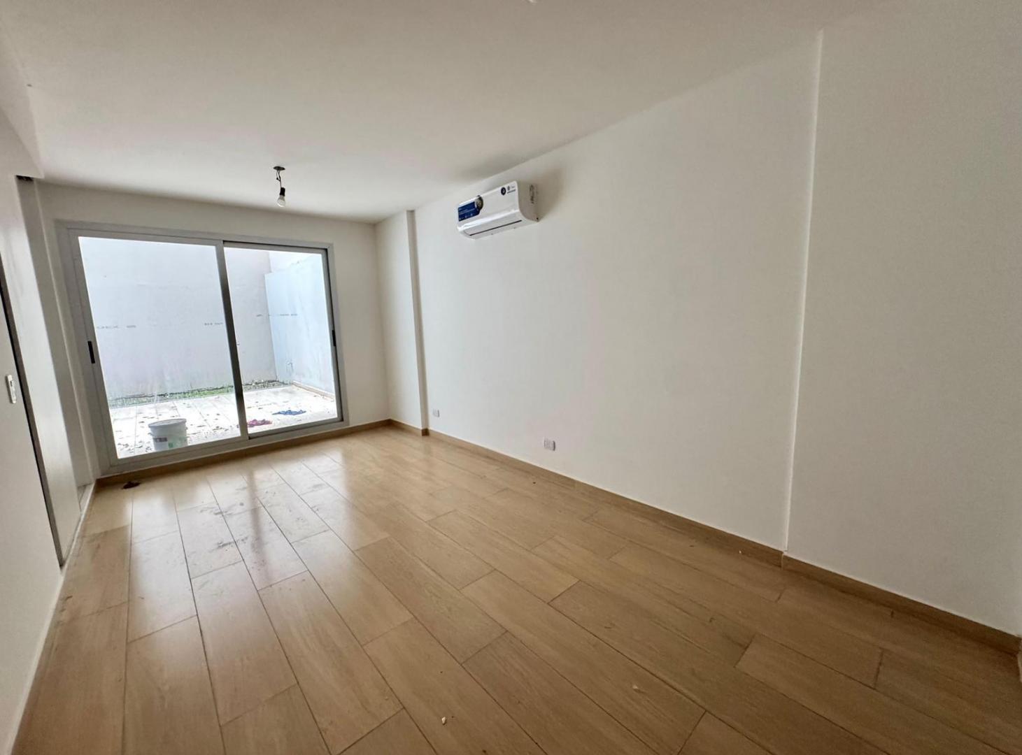 Foto de Departamento monoambiente con jardín en venta en Belgrano, imagen 3