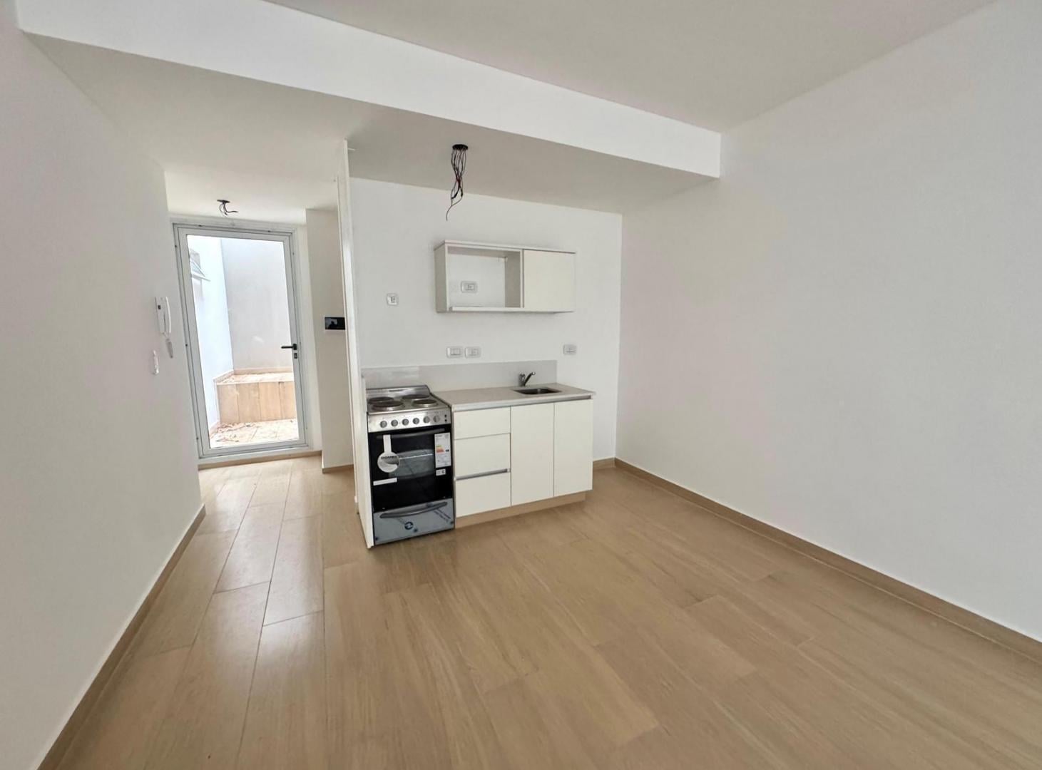 Foto de Venta | Monoambiente con patio y balcón | Apto profesional | Belgrano, imagen 5