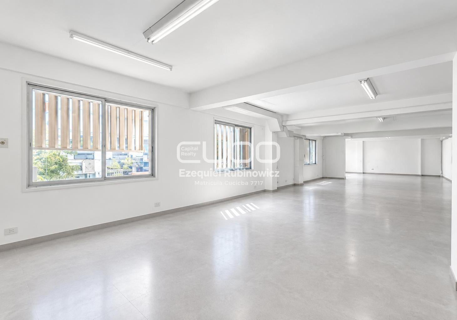 Foto de Venta y Alquiler Local Comercial en Esquina sobre Av. Cabildo y Palpa, imagen 5