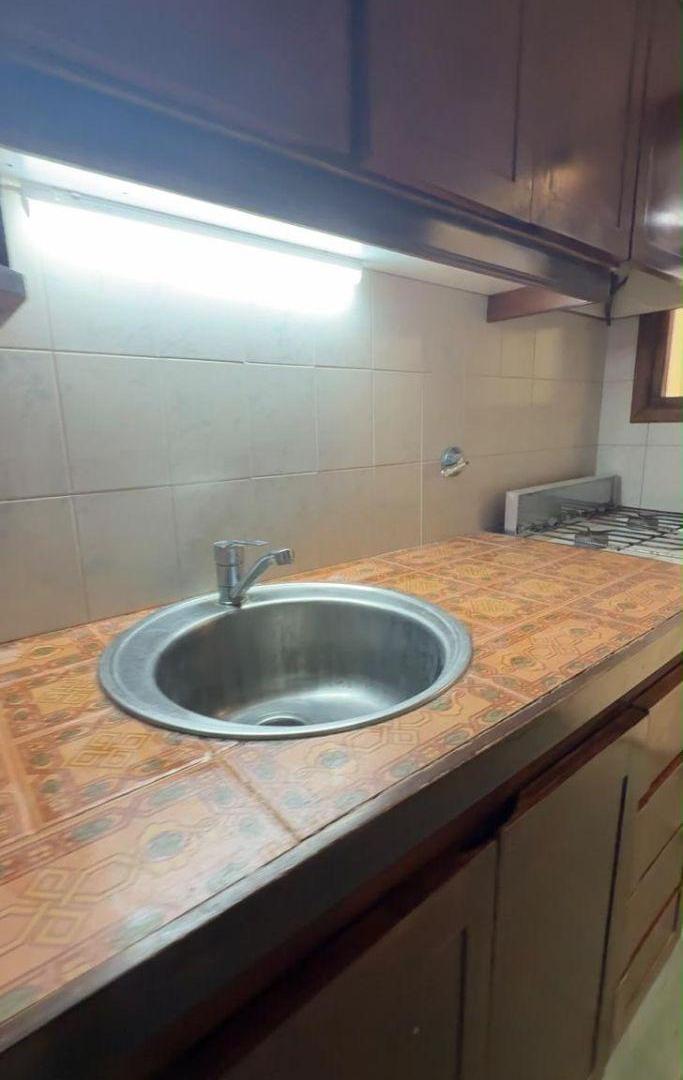 Foto de Alquiler 24m duplex 2 amb con cochera en Parque Luro, imagen 4