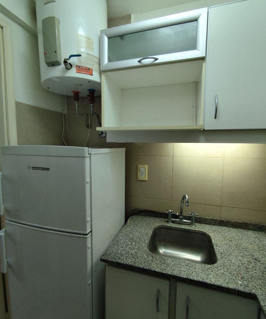Foto de Depto 2 amb en alquiler 24m zona plaza Colón, imagen 4