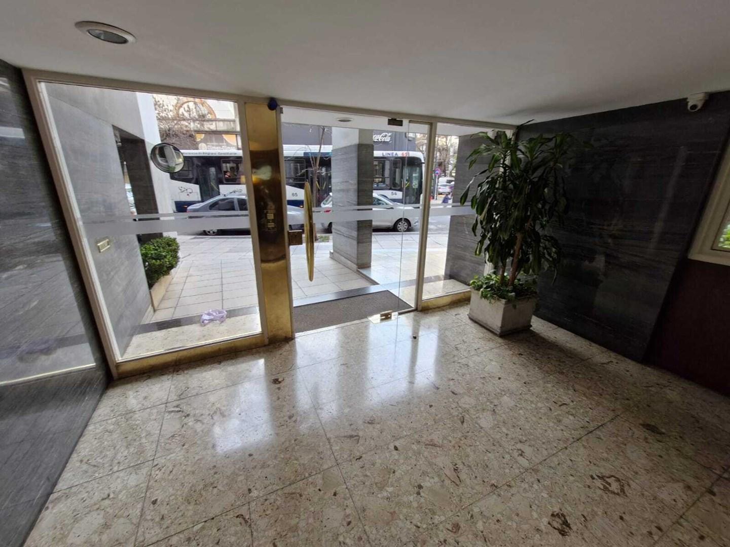 Foto de Departamento en Alquiler en Virrey del Pino. Excelente ubicación., imagen 1