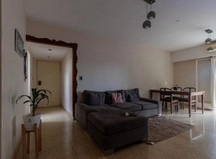VENTA DPTO 4 AMB AL FTE C/COCH Y BALCON-APTO CRED 3