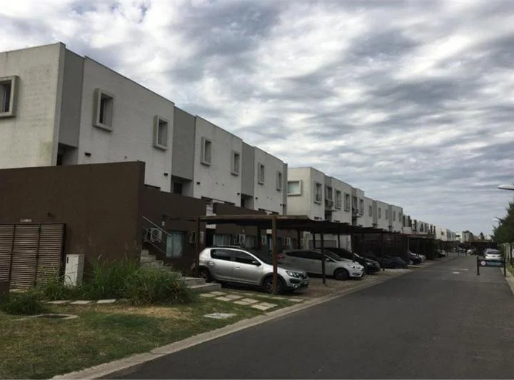 ALQUILER DPTO. DUPLEX 2 AMB. SENDERO NORDELTA 3