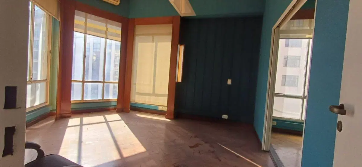 VENTA IMPONENTE PLANTA OFICINA SAN NICOLAS 2