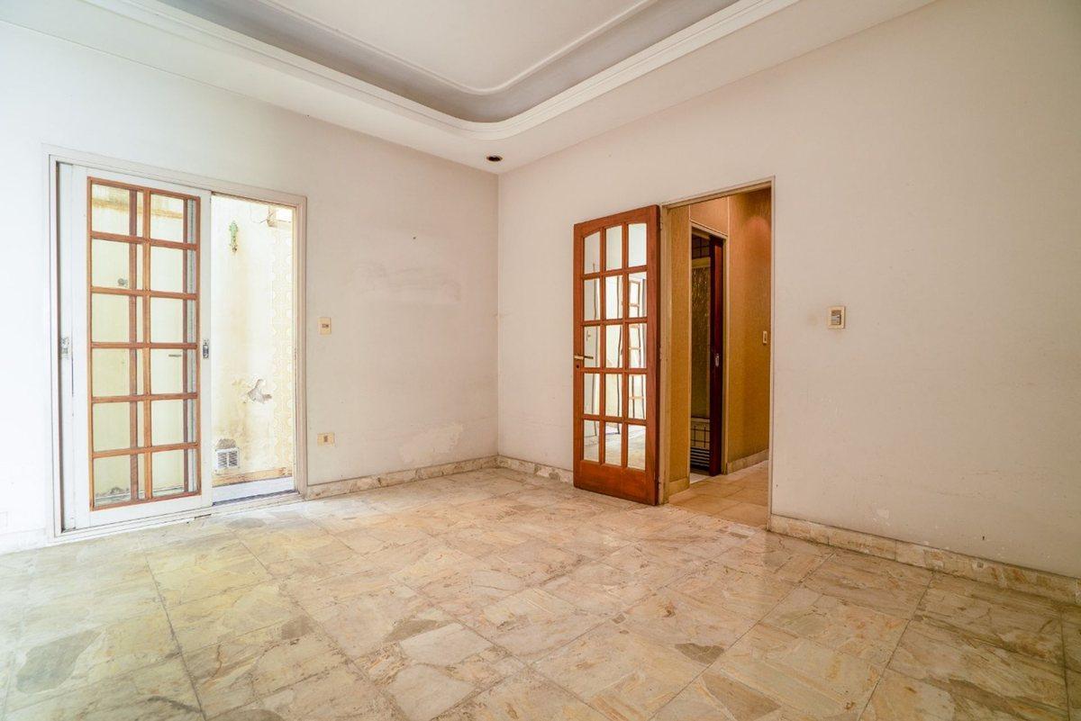 Venta PH 2 Ambientes Cochera, Patio, Caballito