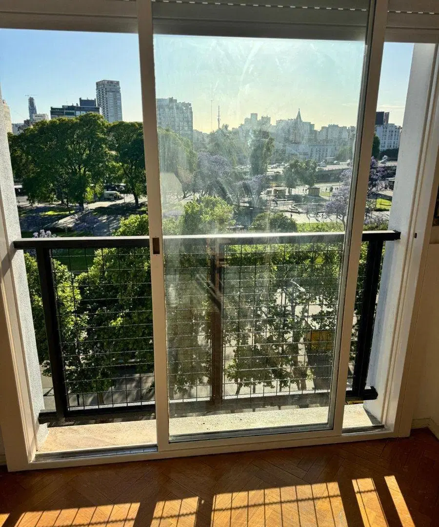 Venta Departamento 2 ambientes frente Constitución 3