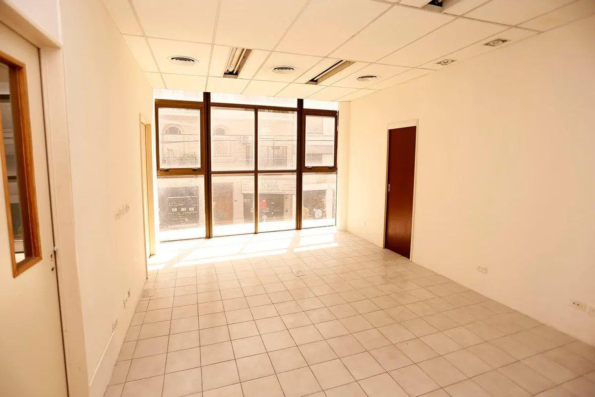 ALQUILER OFICINAS / CONSULTORIOS - BARRIO NORTE 4