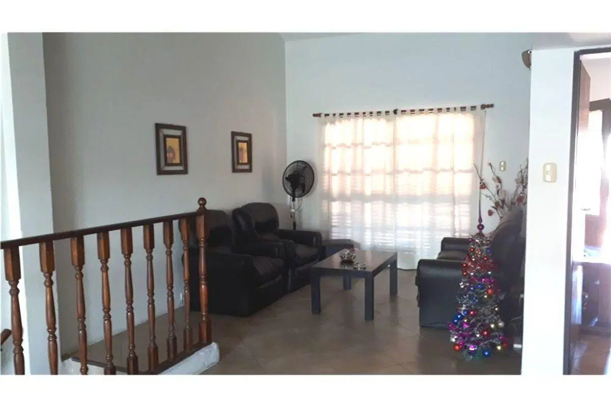 VENTA LOCAL O DEPOSITO CON VIVIENDA VILLA ADELINA 4