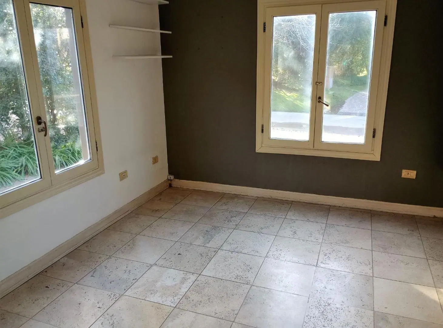 CASA EN VENTA ,BARRIO SEPTIEMBRE / financiada 4