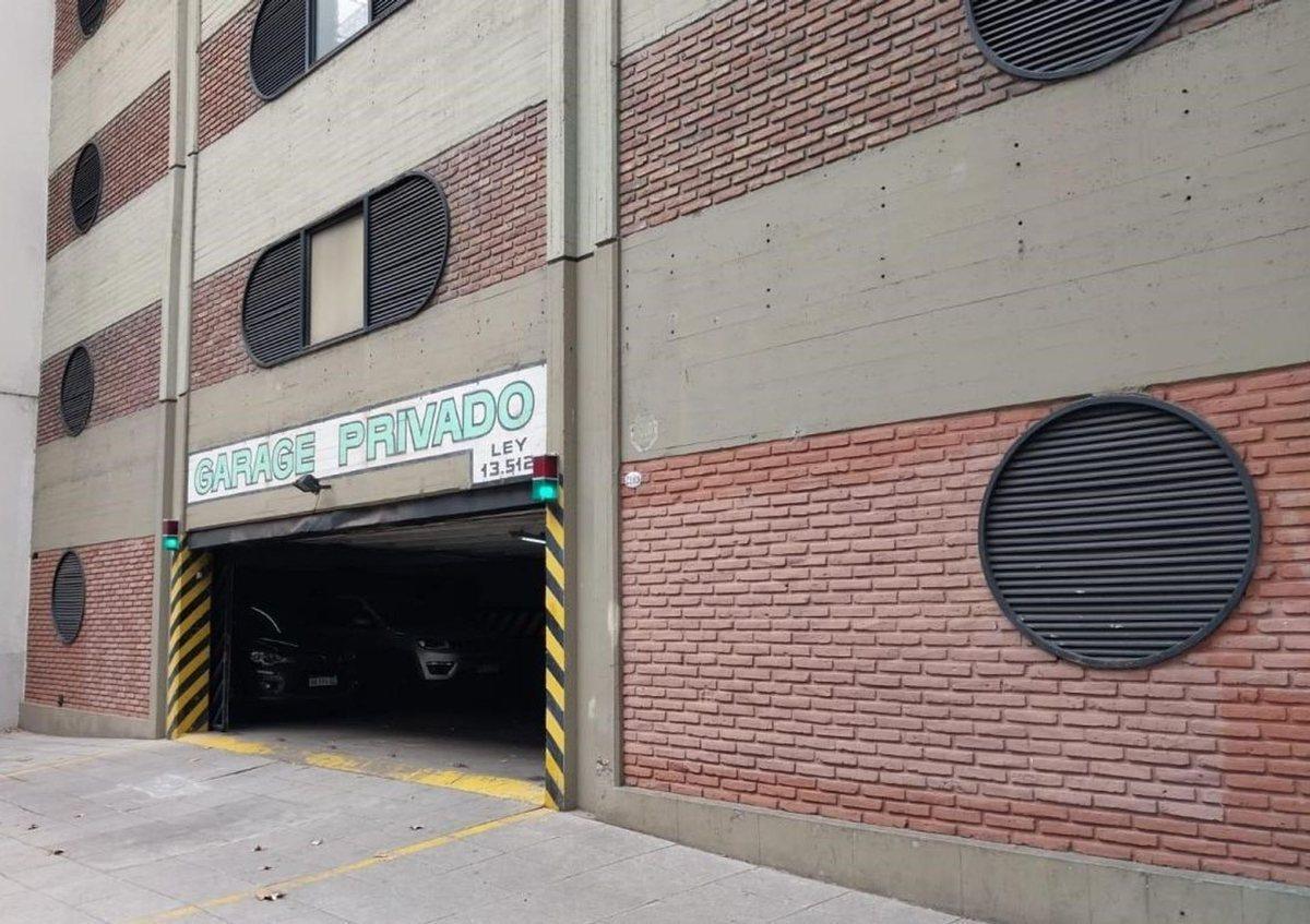 VENTA - 3 COCHERAS - ALTO PALERMO