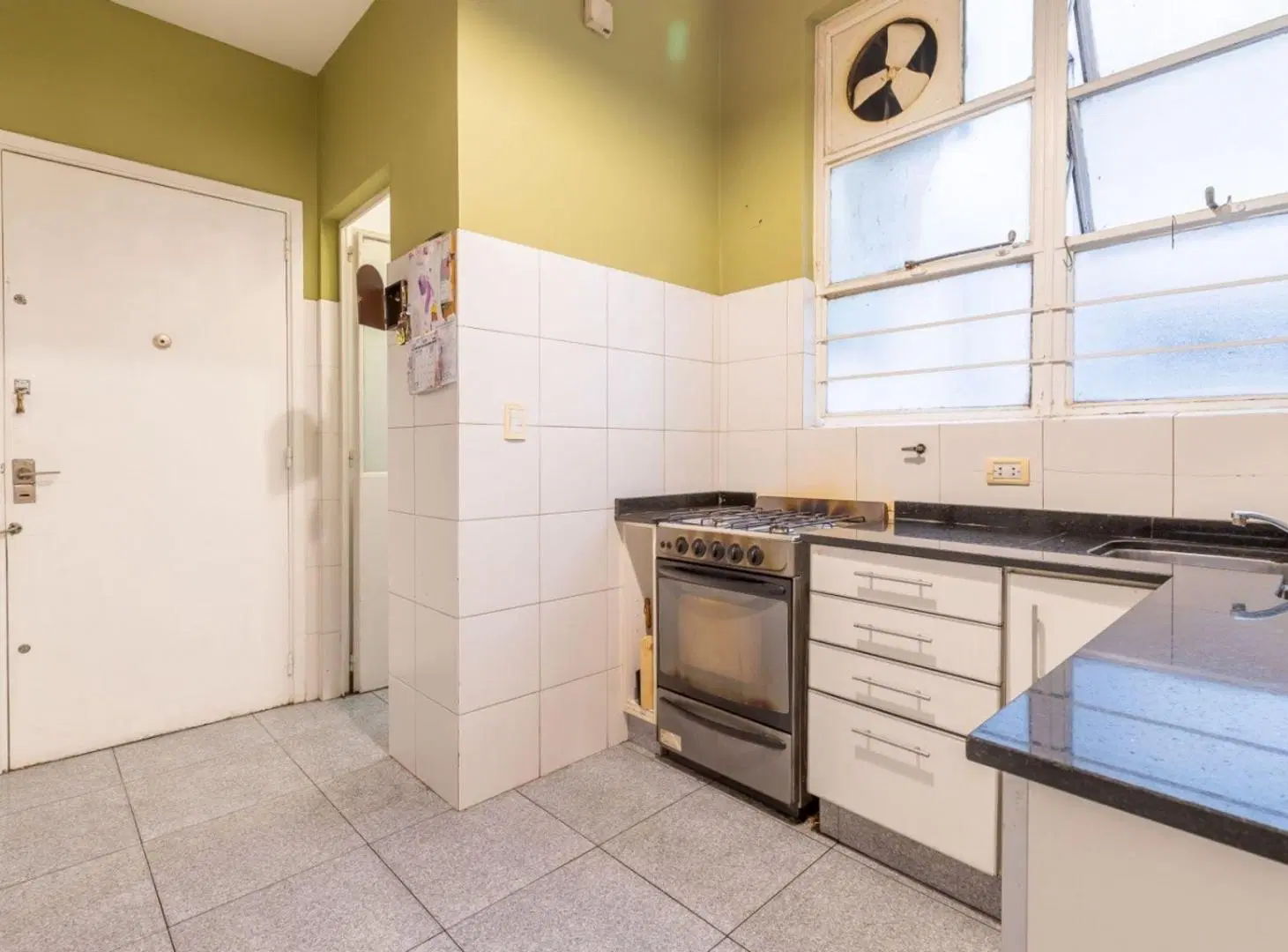 VENTA DEPARTAMENTO 4AMB C/ESTUDIO Y DEP. RECOLETA 4