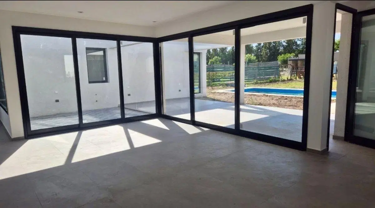 Casa en Venta Area 1 San Sebastián- Pilar, Zelaya 5