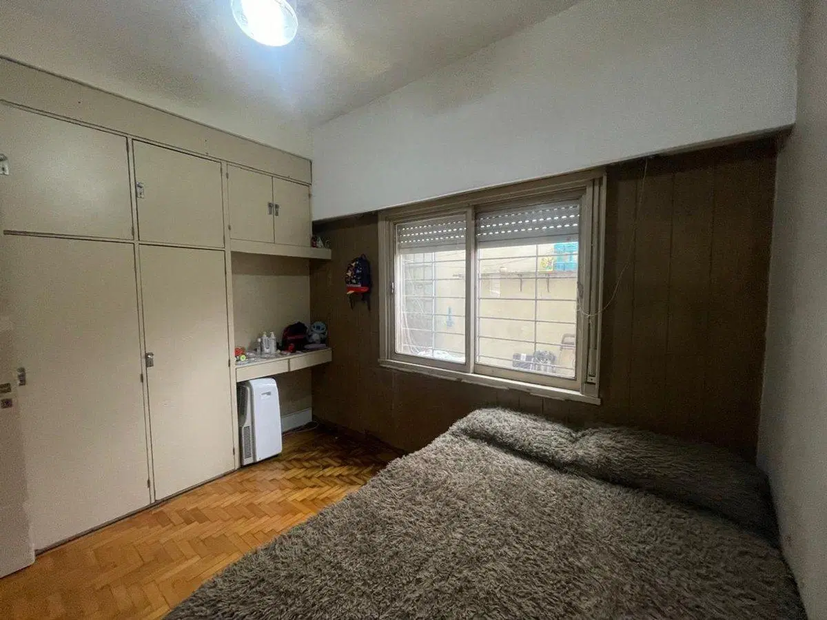 VENTA DEPARTAMENTO 3 AMBIENTES CON COCHERA. MORON 2