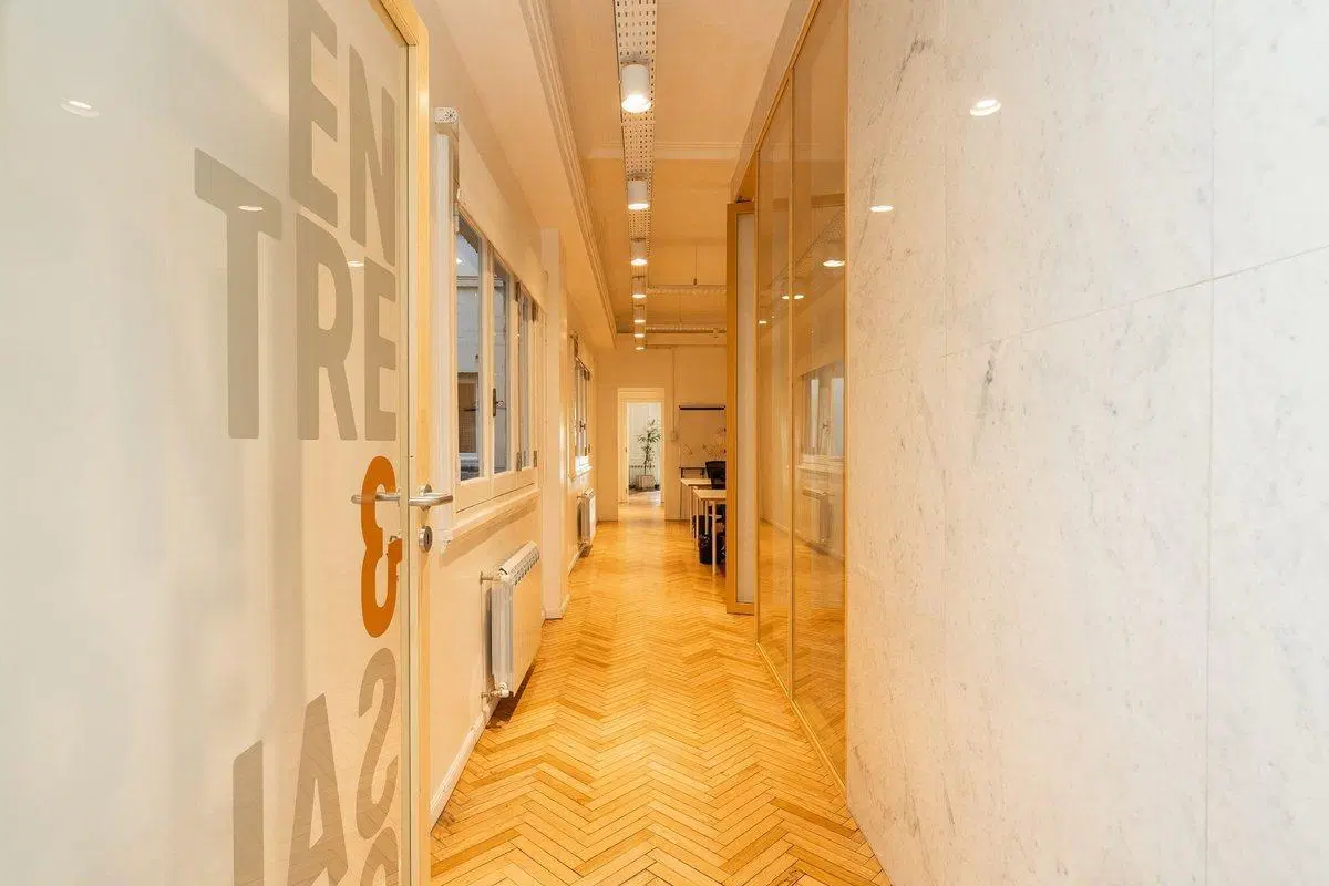 VENTA DE EXCLUSIVO DEPARTAMENTO EN RECOLETA 2